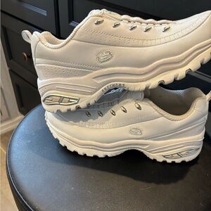 SKECHERS WOMEN'S SPORT PREMIUM PREMIX SLIP ON SNEAKERS sz 7.5 WHITE / WHITE 1704